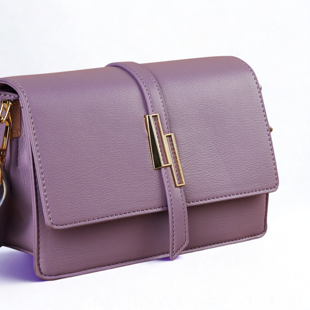 ZAZARI Luna Structured Clutch