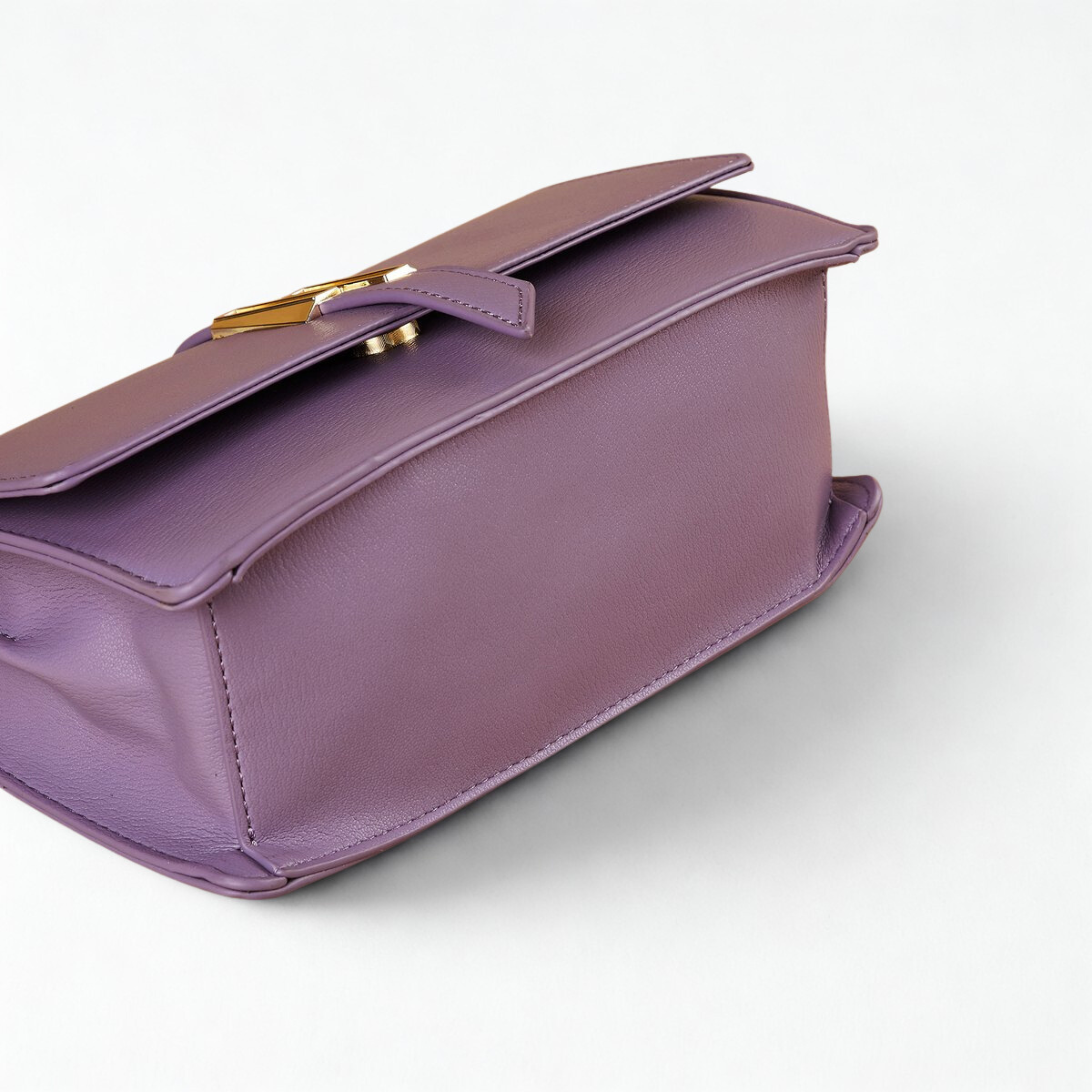 ZAZARI Luna Structured Clutch