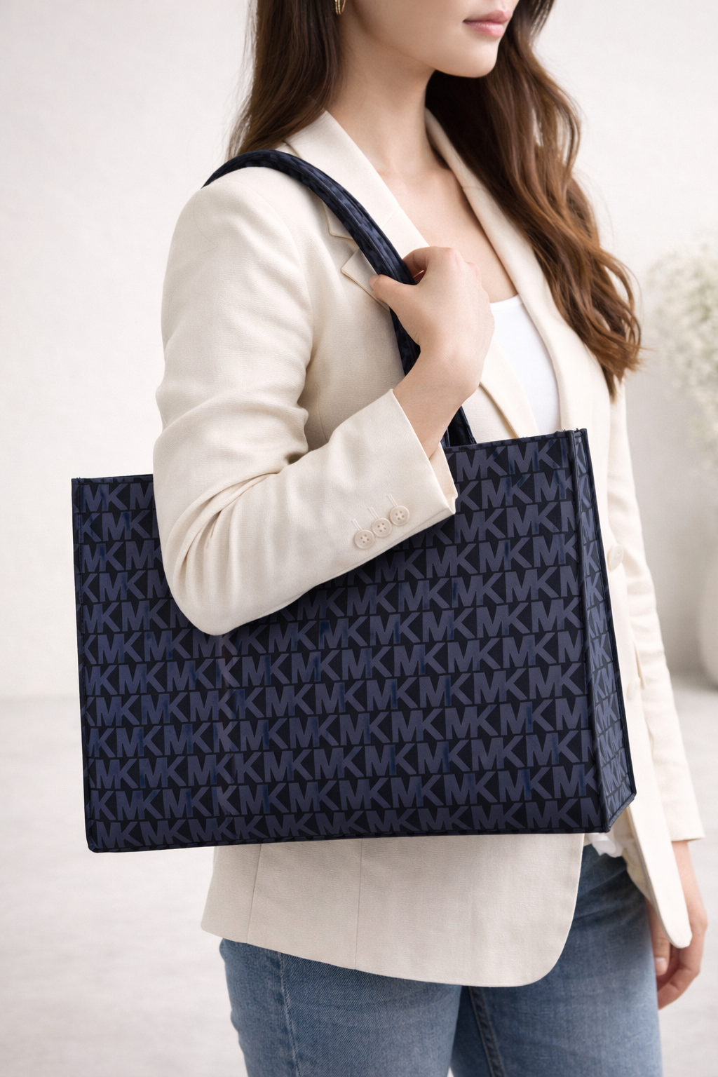 ZAZARI Noir Tote